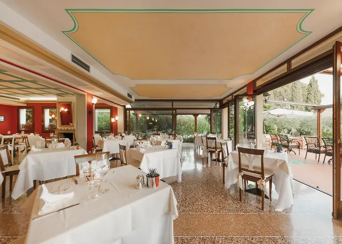 Le Vele Garda (Verona)